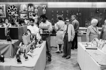 Confronting a colonial past