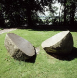 Zwerfkei in twee delen