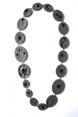 Collier  (rouwsieraad)